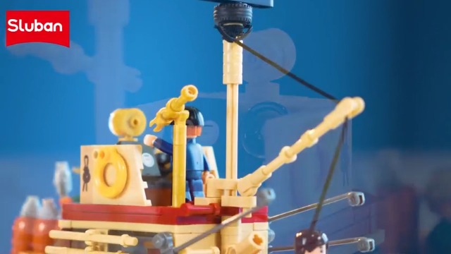 Amazon.com: Sluban City Building Set with Shark Toys, Fishing Boat
